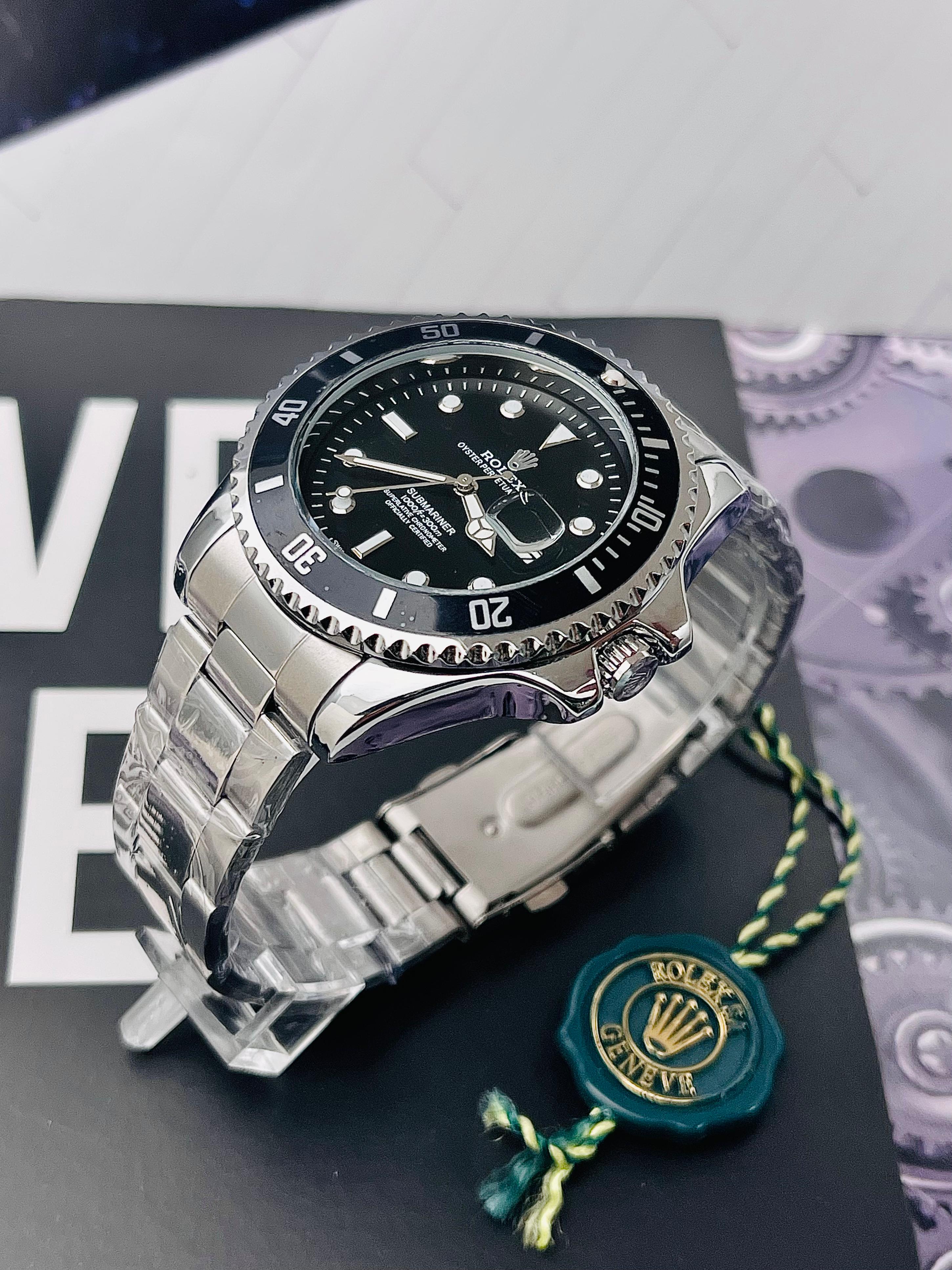 RELOJ ROLEX SUBMARINER + ESTUCHE DE LUJO