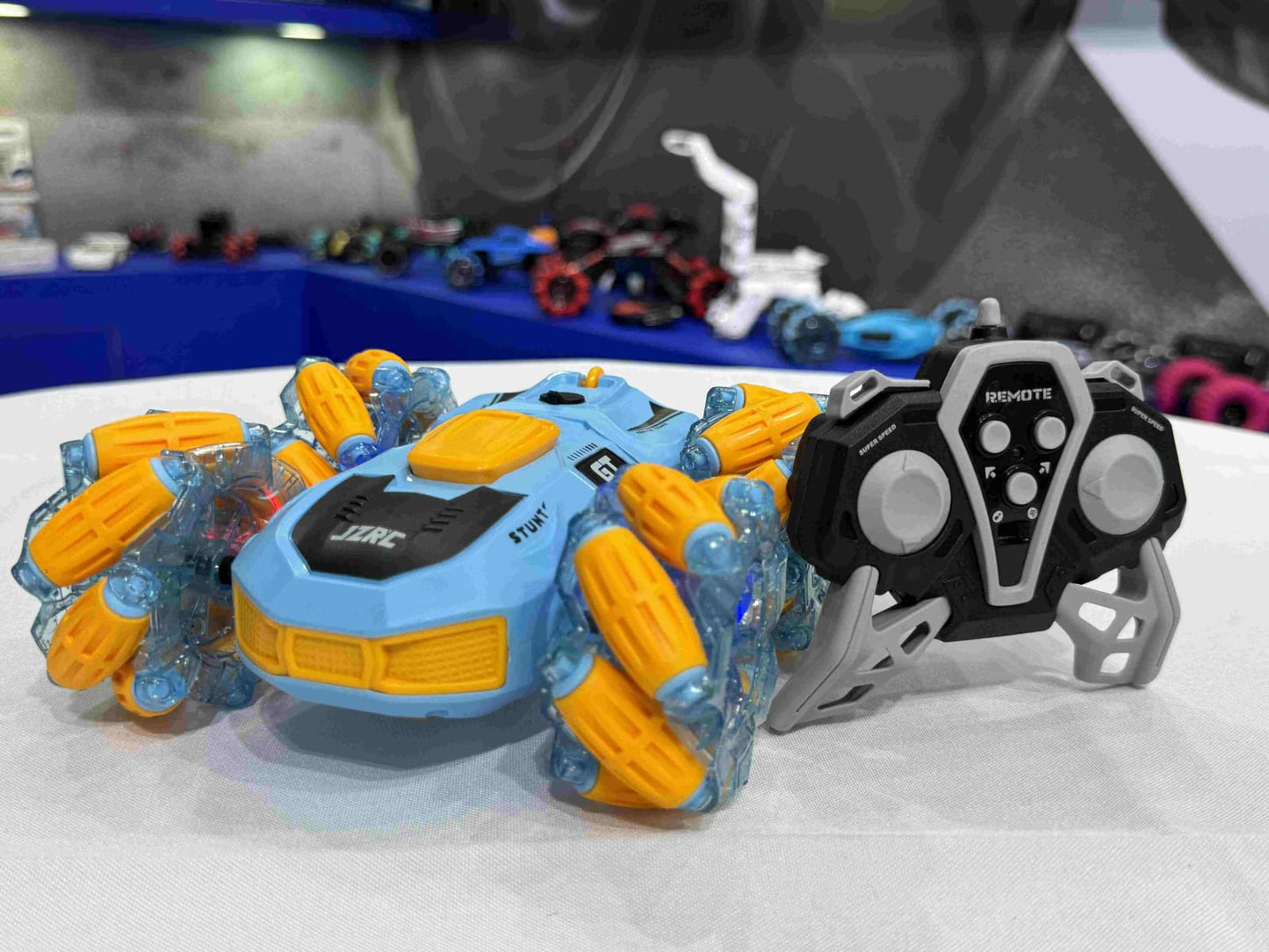 CARRO ACROBÁTICO 360° 6 EN 1 CONTROL POR GESTOS Y REMOTO